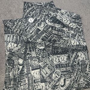 Lululemon limited edition logo print align leggings size 6 25"